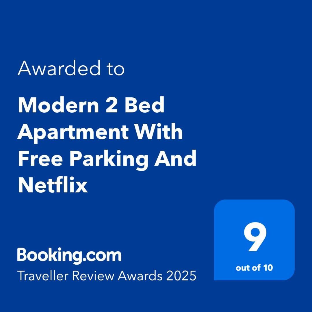 Modern 2 Bed Apartment With Free Parking And Netflix Dawley Экстерьер фото
